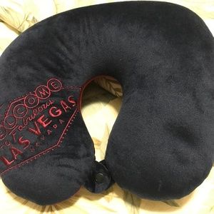 ♠️ NWOT Las Vegas Travel Pillow